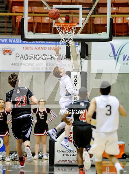 Thumbnail 2 in Central Catholic vs West Campus (CIF SJS D4 Final) photogallery.