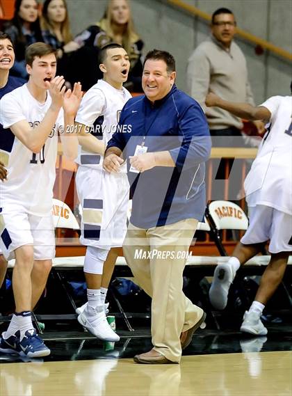 Thumbnail 2 in Central Catholic vs West Campus (CIF SJS D4 Final) photogallery.