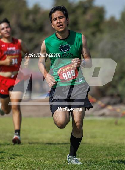 Thumbnail 2 in Larry Burgess Las Vegas Invitational (Varsity Boys B) photogallery.