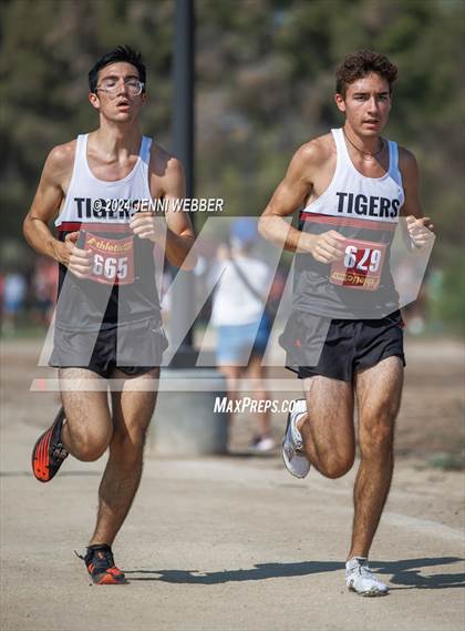 Thumbnail 2 in Larry Burgess Las Vegas Invitational (Varsity Boys B) photogallery.