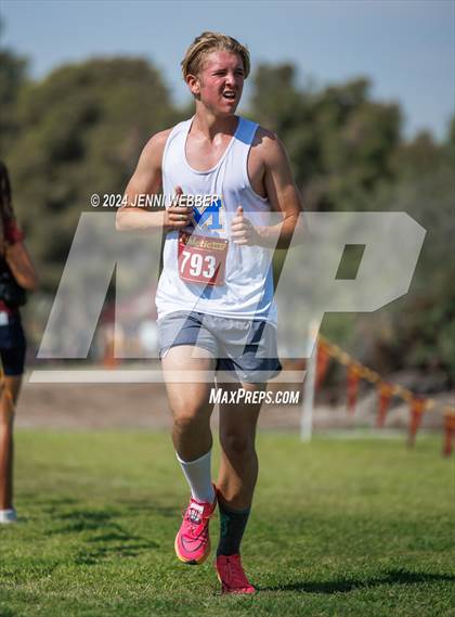 Thumbnail 2 in Larry Burgess Las Vegas Invitational (Varsity Boys B) photogallery.