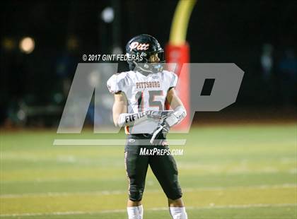 Thumbnail 3 in De La Salle vs. Pittsburg (CIF NCS Open Division Final) photogallery.