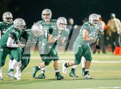 Thumbnail 2 in De La Salle vs. Pittsburg (CIF NCS Open Division Final) photogallery.