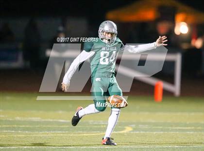 Thumbnail 1 in De La Salle vs. Pittsburg (CIF NCS Open Division Final) photogallery.