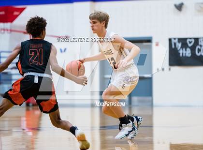 Thumbnail 2 in Smithville @ La Grange photogallery.