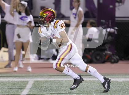 Thumbnail 3 in Carlsbad vs. Torrey Pines (CIF SDS Open Division Semifinal) photogallery.