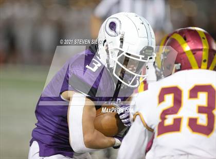 Thumbnail 1 in Carlsbad vs. Torrey Pines (CIF SDS Open Division Semifinal) photogallery.