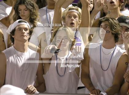 Thumbnail 2 in Carlsbad vs. Torrey Pines (CIF SDS Open Division Semifinal) photogallery.