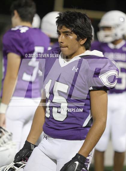 Thumbnail 2 in Carlsbad vs. Torrey Pines (CIF SDS Open Division Semifinal) photogallery.