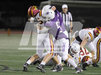 Thumbnail 2 in Carlsbad vs. Torrey Pines (CIF SDS Open Division Semifinal) photogallery.