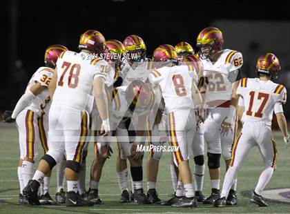 Thumbnail 3 in Carlsbad vs. Torrey Pines (CIF SDS Open Division Semifinal) photogallery.