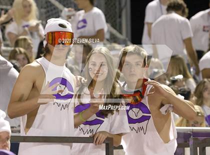 Thumbnail 3 in Carlsbad vs. Torrey Pines (CIF SDS Open Division Semifinal) photogallery.