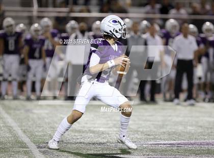 Thumbnail 2 in Carlsbad vs. Torrey Pines (CIF SDS Open Division Semifinal) photogallery.