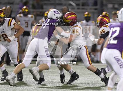 Thumbnail 1 in Carlsbad vs. Torrey Pines (CIF SDS Open Division Semifinal) photogallery.