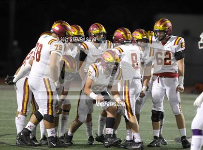 Thumbnail 1 in Carlsbad vs. Torrey Pines (CIF SDS Open Division Semifinal) photogallery.