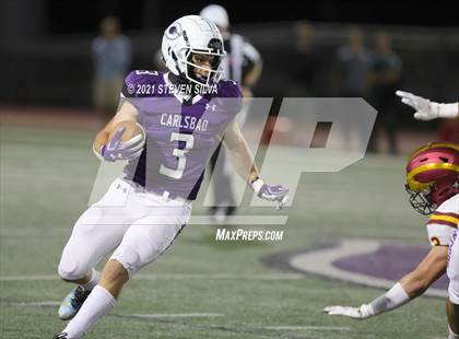 Thumbnail 1 in Carlsbad vs. Torrey Pines (CIF SDS Open Division Semifinal) photogallery.
