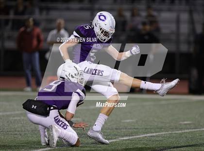 Thumbnail 1 in Carlsbad vs. Torrey Pines (CIF SDS Open Division Semifinal) photogallery.