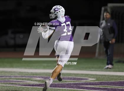 Thumbnail 3 in Carlsbad vs. Torrey Pines (CIF SDS Open Division Semifinal) photogallery.