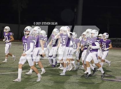 Thumbnail 3 in Carlsbad vs. Torrey Pines (CIF SDS Open Division Semifinal) photogallery.