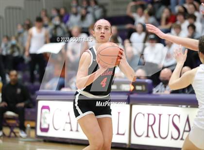 Thumbnail 3 in Jonathan Alder vs. Bishop Hartley (OHSAA D2 District Final) photogallery.