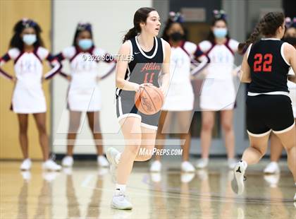 Thumbnail 1 in Jonathan Alder vs. Bishop Hartley (OHSAA D2 District Final) photogallery.