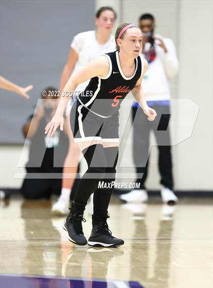 Thumbnail 2 in Jonathan Alder vs. Bishop Hartley (OHSAA D2 District Final) photogallery.