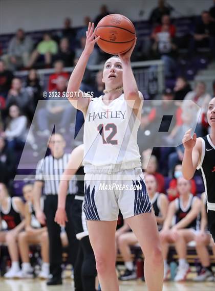 Thumbnail 2 in Jonathan Alder vs. Bishop Hartley (OHSAA D2 District Final) photogallery.