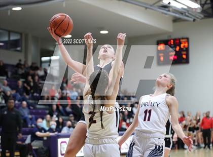 Thumbnail 1 in Jonathan Alder vs. Bishop Hartley (OHSAA D2 District Final) photogallery.