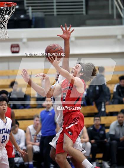 Thumbnail 2 in Glendora vs. San Marino photogallery.