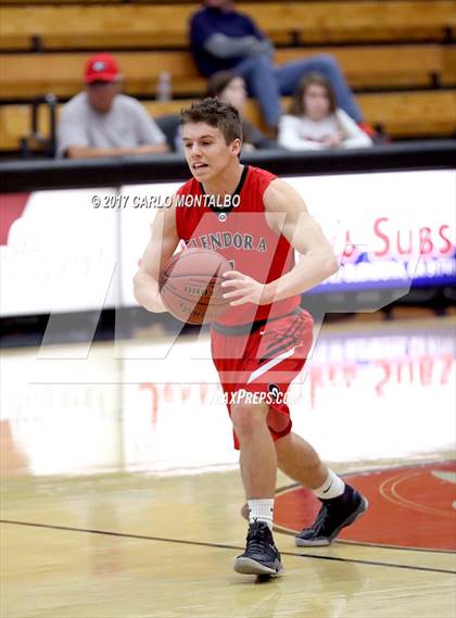 Thumbnail 2 in Glendora vs. San Marino photogallery.