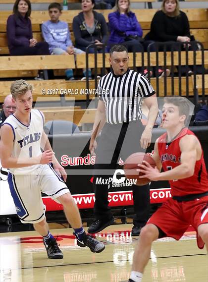 Thumbnail 2 in Glendora vs. San Marino photogallery.