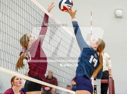 Thumbnail 3 in FR: Walnut Grove @ Sherman photogallery.