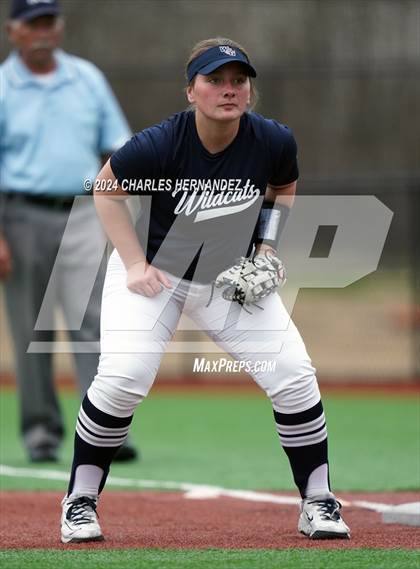 Thumbnail 3 in Walnut Grove vs. Brazoswood (NFCA Leadoff Classic) photogallery.