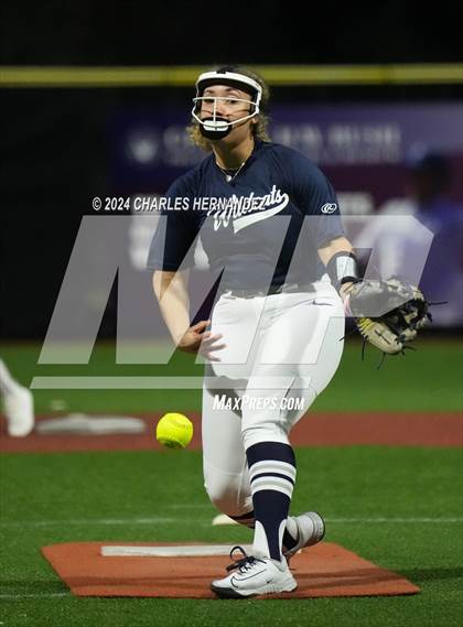 Thumbnail 2 in Walnut Grove vs. Brazoswood (NFCA Leadoff Classic) photogallery.