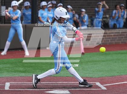 Thumbnail 3 in Walnut Grove vs. Brazoswood (NFCA Leadoff Classic) photogallery.