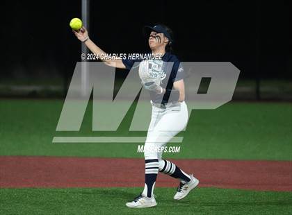 Thumbnail 3 in Walnut Grove vs. Brazoswood (NFCA Leadoff Classic) photogallery.