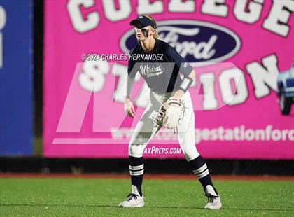 Thumbnail 2 in Walnut Grove vs. Brazoswood (NFCA Leadoff Classic) photogallery.