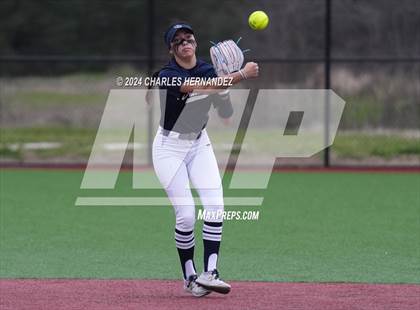 Thumbnail 2 in Walnut Grove vs. Brazoswood (NFCA Leadoff Classic) photogallery.