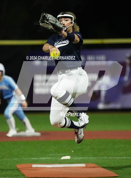 Thumbnail 3 in Walnut Grove vs. Brazoswood (NFCA Leadoff Classic) photogallery.