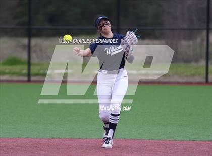 Thumbnail 3 in Walnut Grove vs. Brazoswood (NFCA Leadoff Classic) photogallery.