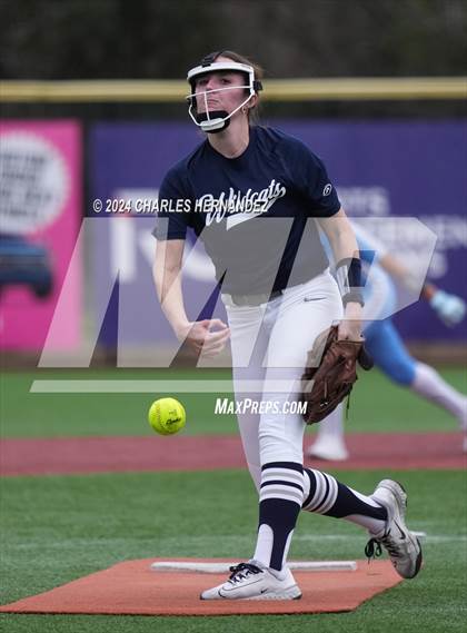 Thumbnail 2 in Walnut Grove vs. Brazoswood (NFCA Leadoff Classic) photogallery.