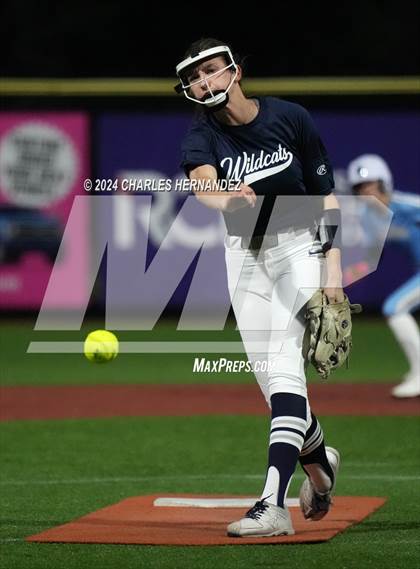 Thumbnail 3 in Walnut Grove vs. Brazoswood (NFCA Leadoff Classic) photogallery.