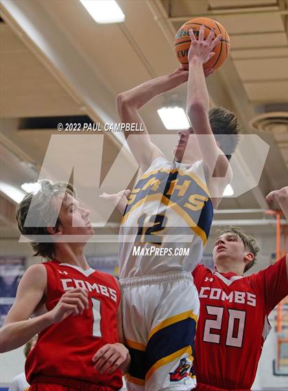 Thumbnail 3 in JV: Combs @ Shadow Mountain photogallery.