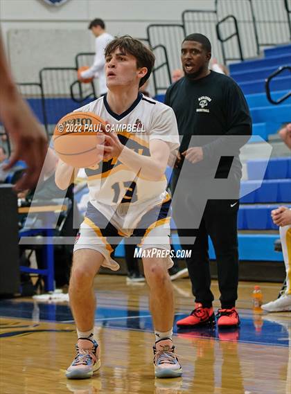 Thumbnail 2 in JV: Combs @ Shadow Mountain photogallery.