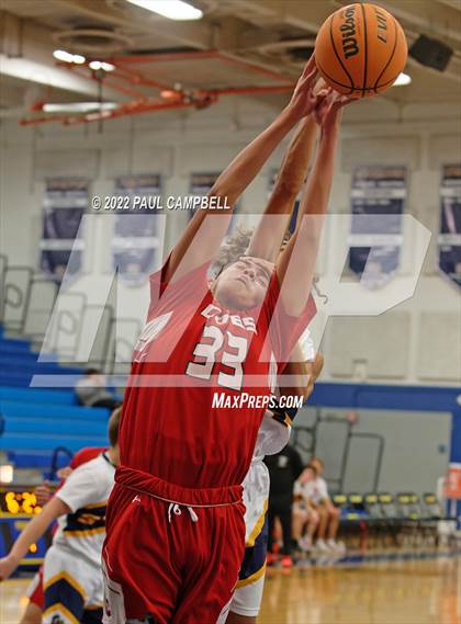 Thumbnail 1 in JV: Combs @ Shadow Mountain photogallery.