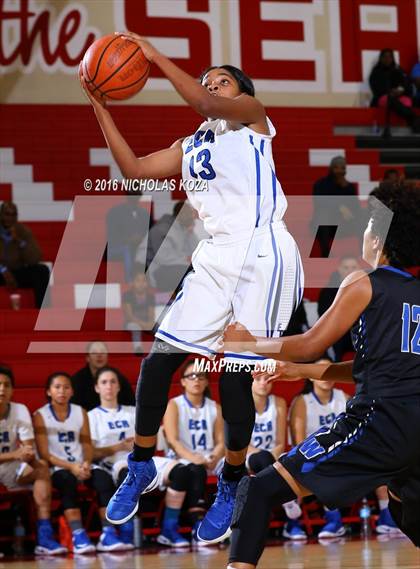 Thumbnail 3 in El Camino Real vs. Windward (Battle of the Beach) photogallery.