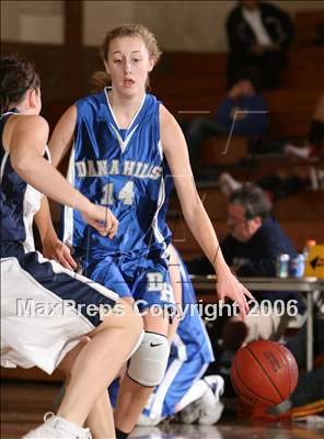 Thumbnail 3 in Northwood vs. Dana Hills (Ocean View Christmas Classic) photogallery.