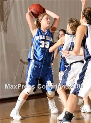 Thumbnail 3 in Northwood vs. Dana Hills (Ocean View Christmas Classic) photogallery.