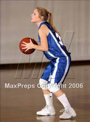 Thumbnail 2 in Northwood vs. Dana Hills (Ocean View Christmas Classic) photogallery.