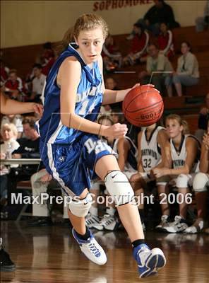 Thumbnail 3 in Northwood vs. Dana Hills (Ocean View Christmas Classic) photogallery.